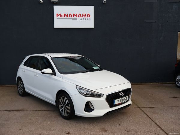 Hyundai i30 Hatchback, Diesel, 2017, White