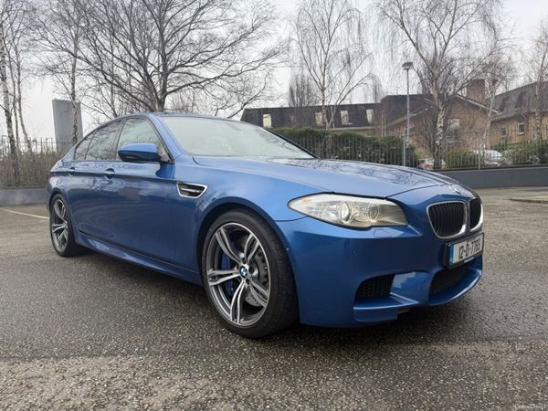 BMW M5 Saloon, Petrol, 2012, Blue