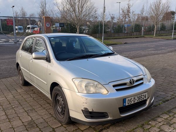Toyota Corolla Hatchback, Petrol, 2005, Silver