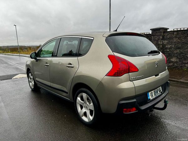 Peugeot 3008 MPV, Diesel, 2010, Grey