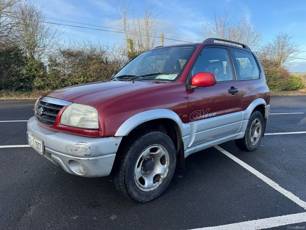 Suzuki Grand Vitara SUV, Petrol, 2003, Red