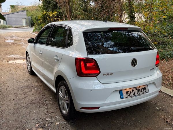 Volkswagen Polo Hatchback, Petrol, 2016, White