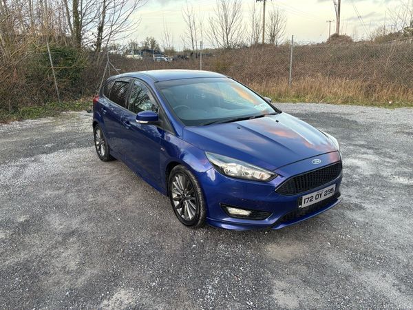 Ford Focus Hatchback, Diesel, 2017, Blue