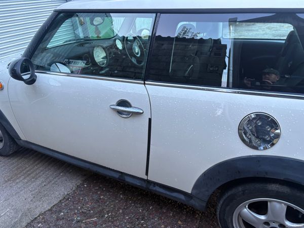 Mini One Hatchback, Petrol, 2008, White