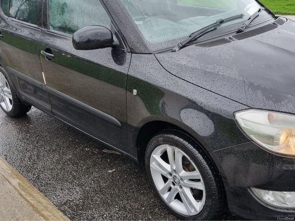 Skoda Fabia Hatchback, Diesel, 2013, Black