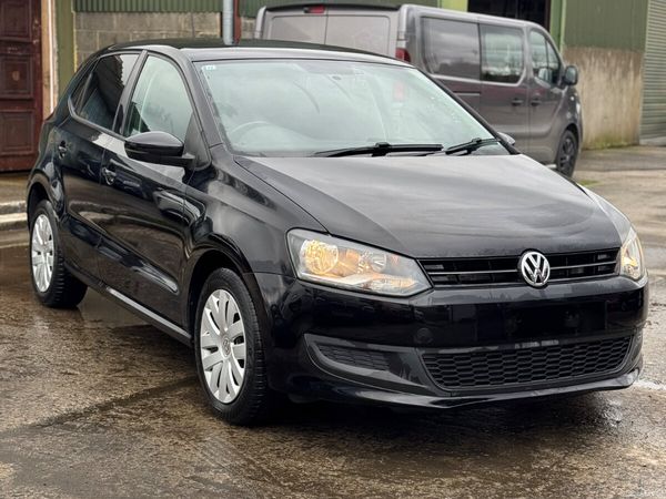 Volkswagen Polo Hatchback, Petrol, 2013, Black