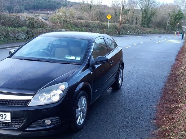 Opel Astra Hatchback, Petrol, 2007, Black