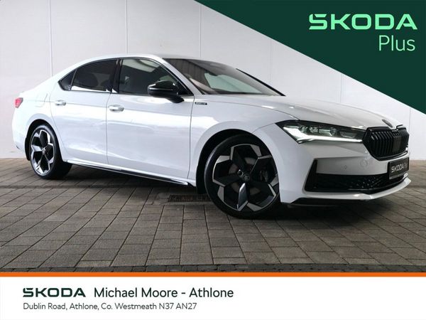 Skoda Superb Saloon, Diesel, 2025, White