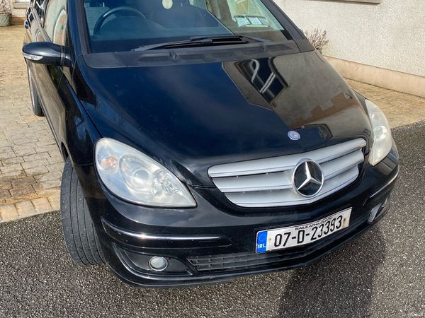 Mercedes-Benz B-Class MPV, Petrol, 2007, Black