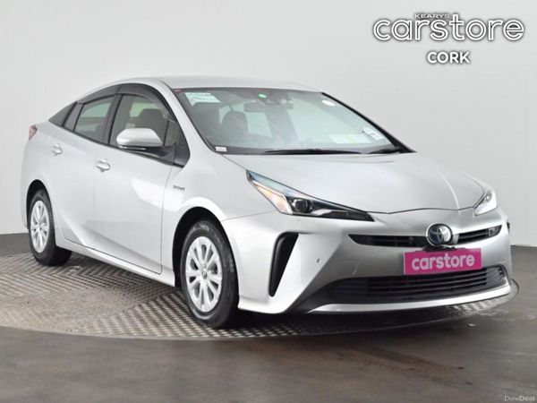 Toyota Prius Hatchback, Petrol Hybrid, 2019, Silver