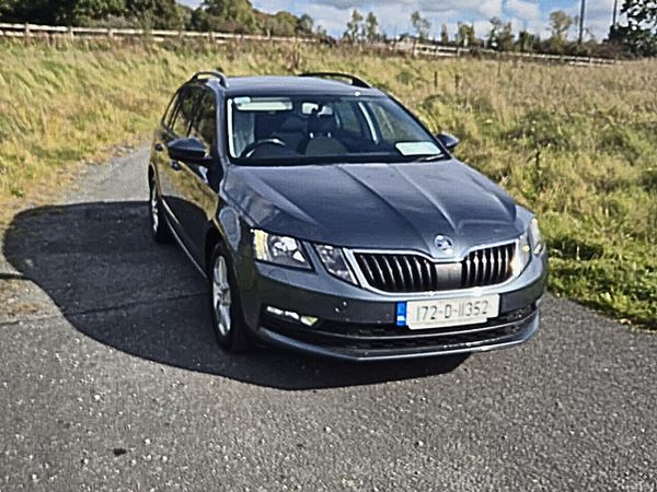 Skoda Octavia Estate, Diesel, 2017, Grey