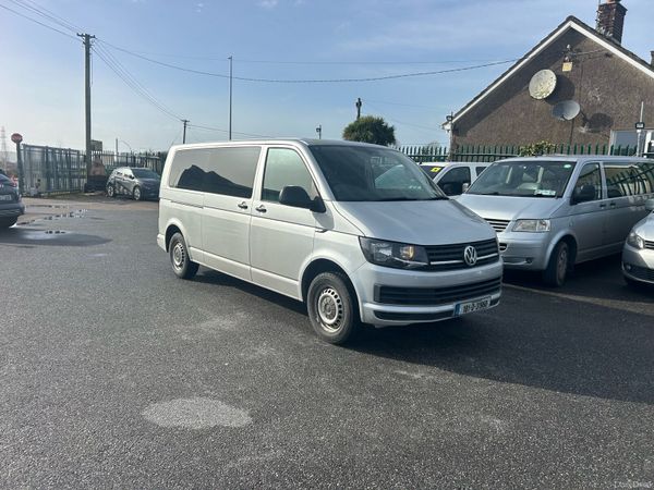 Volkswagen Kombi MPV, Diesel, 2018, Grey