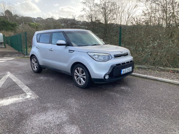 Kia Soul Hatchback, Diesel, 2014, Silver