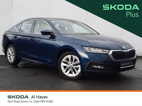 Skoda Octavia Saloon, Diesel, 2023, Blue