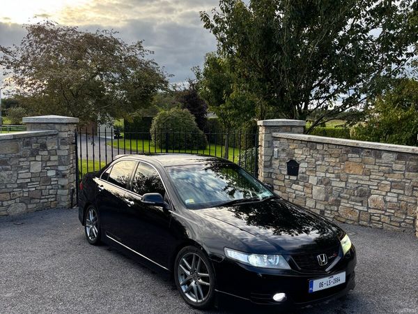Honda Accord Saloon, Petrol, 2006, Black
