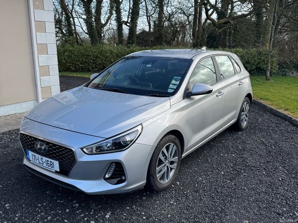 Hyundai i30 Hatchback, Diesel, 2017, Silver