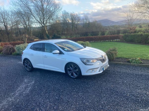 Renault Megane Hatchback, Diesel, 2018, White