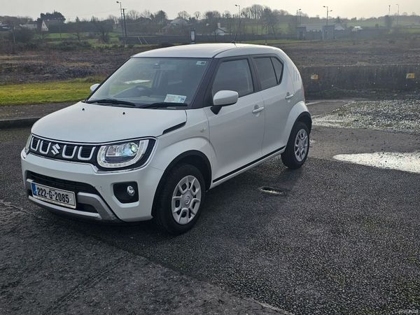 Suzuki Ignis Hatchback, Petrol, 2022, White