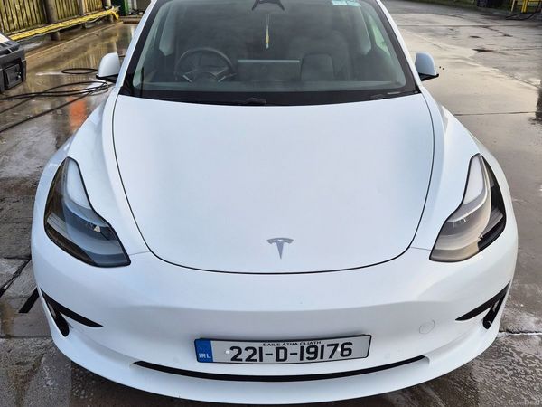Tesla Model 3 Saloon, Electric, 2022, White