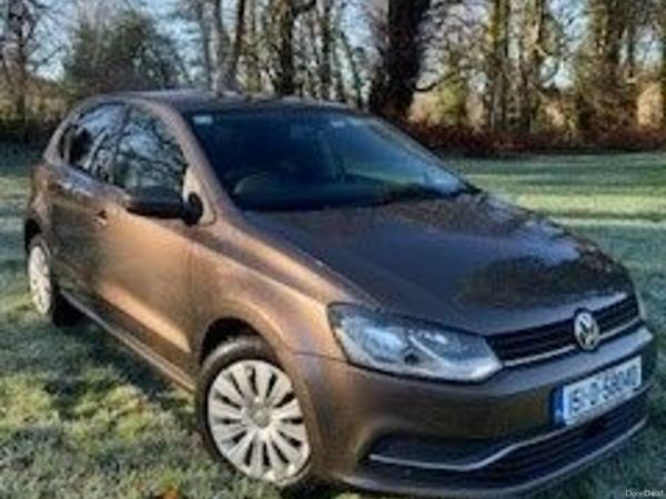 Volkswagen Polo Hatchback, Petrol, 2015, Brown