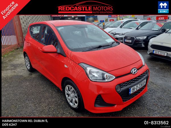 Hyundai i10 Hatchback, Petrol, 2019, Red