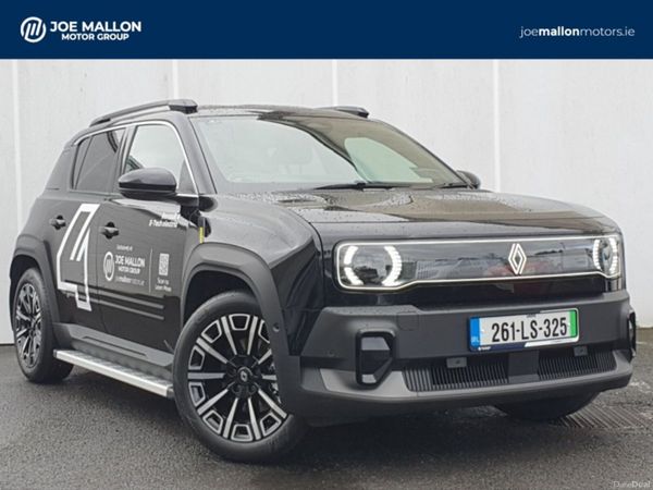 Renault 4 Hatchback, Electric, 2026, Black