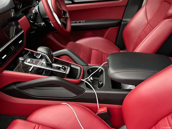 Porsche Cayenne SUV, Petrol Plug-in Hybrid, 2023, White