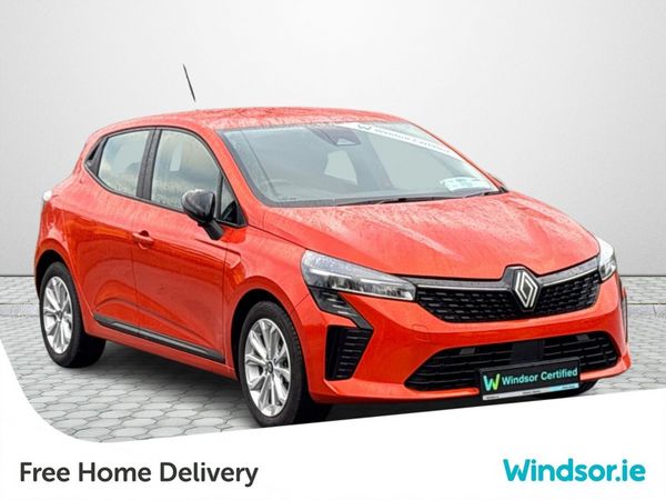 Renault Clio Hatchback, Petrol, 2024, Orange