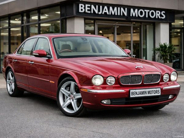 Jaguar X-Type Saloon, Petrol, 2005, Red