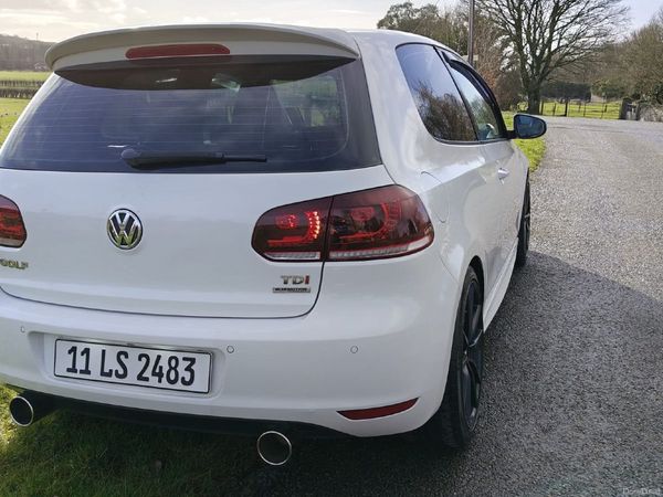 Volkswagen Golf Hatchback, Diesel, 2011, White