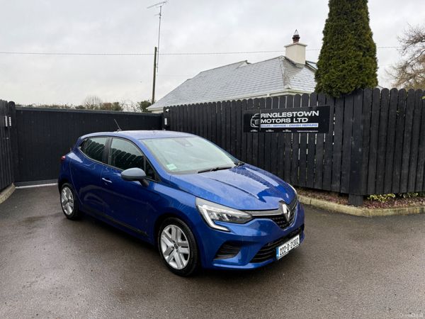 Renault Clio Hatchback, Petrol, 2022, Blue