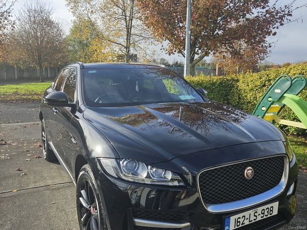 Jaguar F-Pace SUV, Diesel, 2016, Black