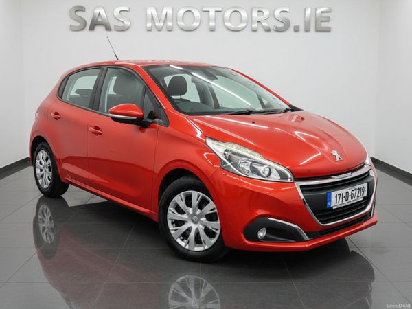 Peugeot 208 Hatchback, Petrol, 2017, Orange