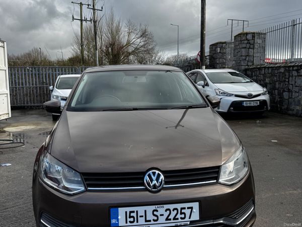 Volkswagen Polo Hatchback, Petrol, 2015, Brown
