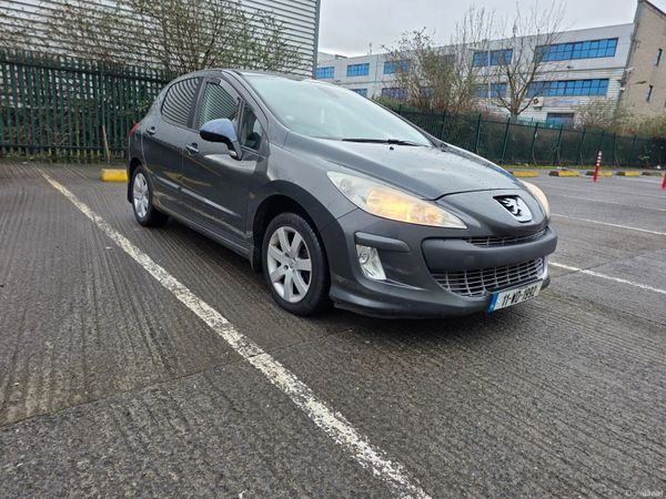 Peugeot 308 Hatchback, Diesel, 2011, Grey