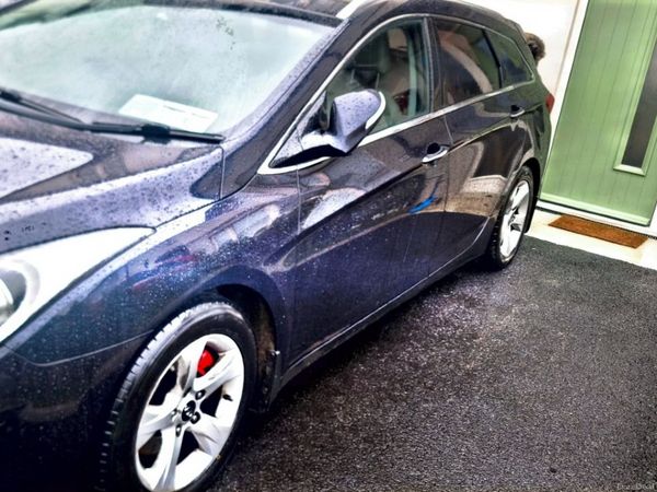 Hyundai i40 MPV, Diesel, 2013, Blue