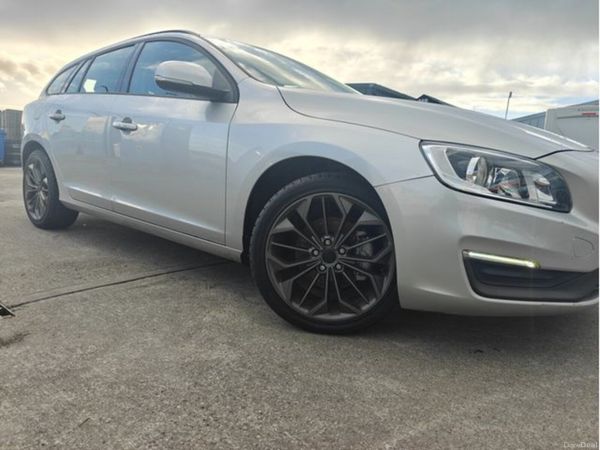 Volvo V60 Estate, Diesel, 2014, Silver