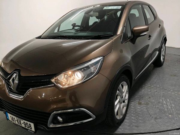 Renault Captur Hatchback, Diesel, 2014, Brown