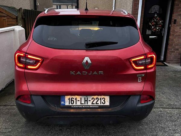 Renault Kadjar SUV, Diesel, 2016, Red
