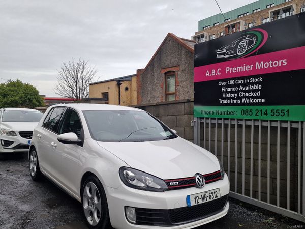 Volkswagen Golf Hatchback, Petrol, 2012, White