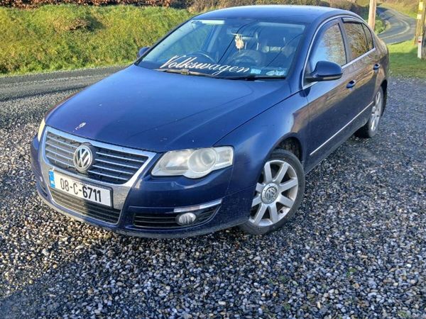 Volkswagen Passat Saloon, Petrol, 2008, Blue