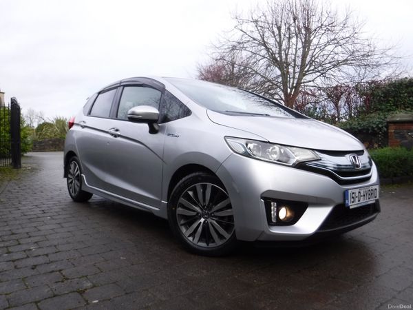 Honda Fit Hatchback, Petrol Hybrid, 2015, Silver