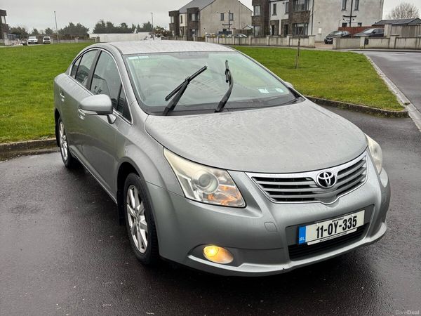 Toyota Avensis Saloon, Diesel, 2011, Grey