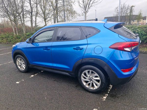 Hyundai Tucson SUV, Diesel, 2016, Blue