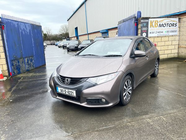 Honda Civic Hatchback, Diesel, 2014, Beige