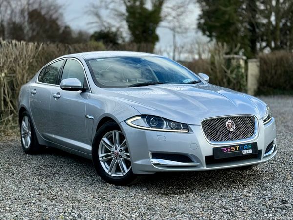 Jaguar XF Saloon, Diesel, 2015, Silver