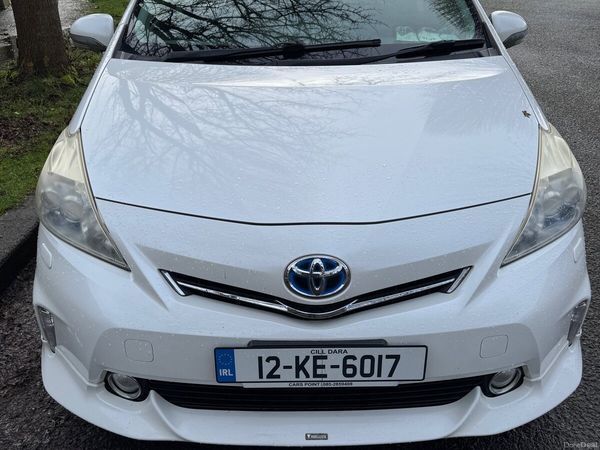 Toyota Prius MPV, Petrol Hybrid, 2012, White