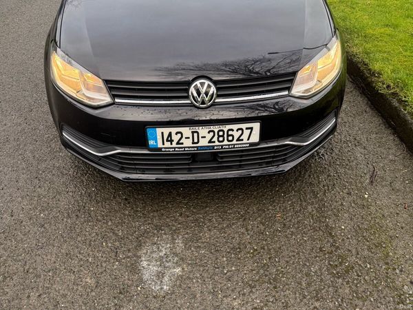 Volkswagen Polo Hatchback, Petrol, 2014, Black