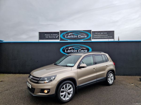 Volkswagen Tiguan SUV, Diesel, 2014, Brown