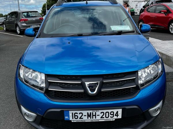 Dacia Sandero Stepway Hatchback, Diesel, 2016, Blue